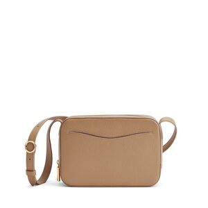 Cuyana Elegant Tan Leather Crossbody Camera Bag